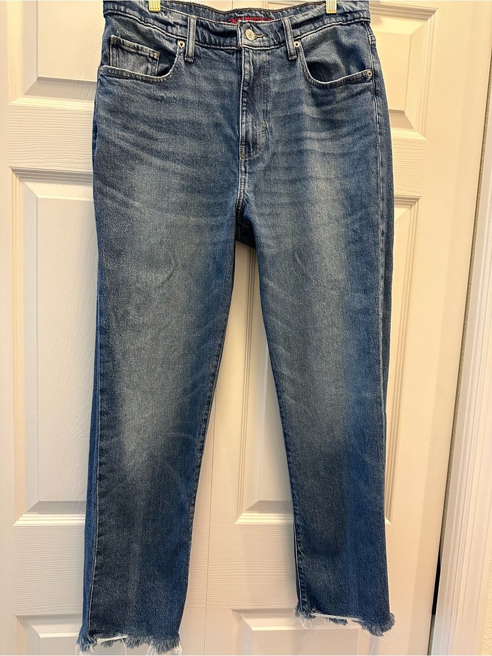 Lucky Brand Women’s Straight Leg Jeans